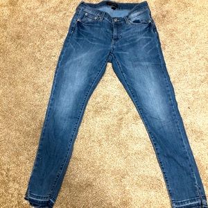 Banana Republic medium wash skinny jeans